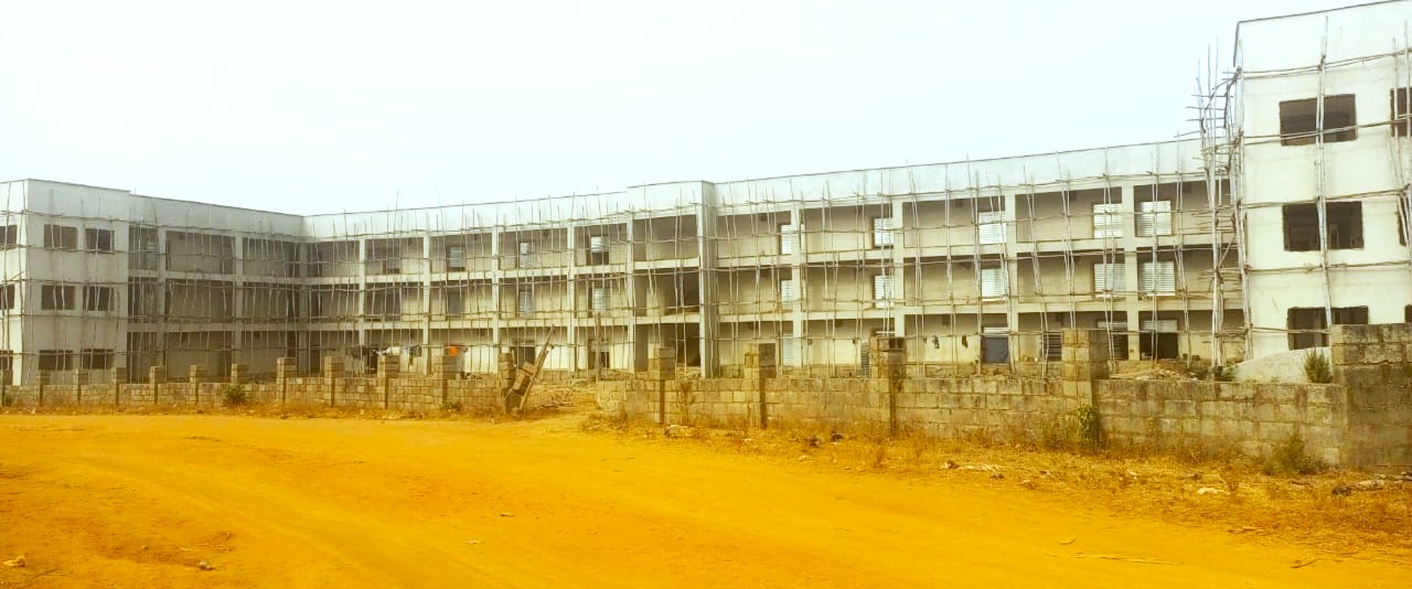 Massive building F01 Kubwa under construction