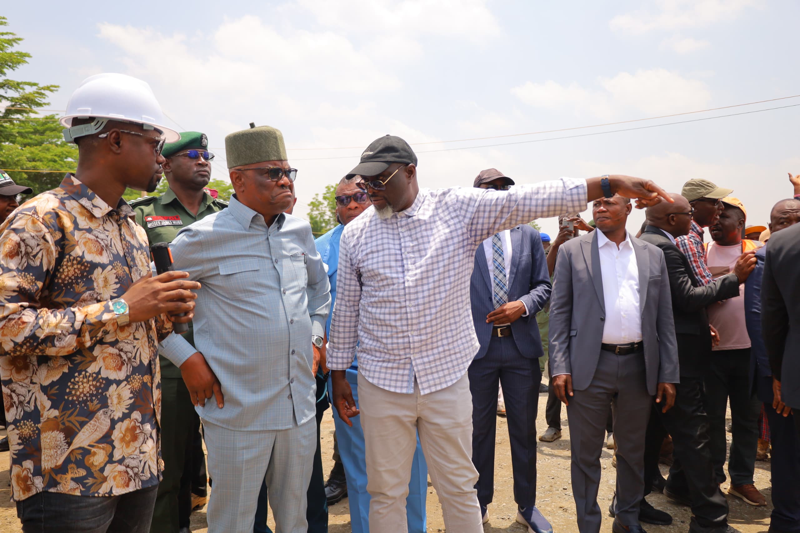 Mr Wike inspecting road project